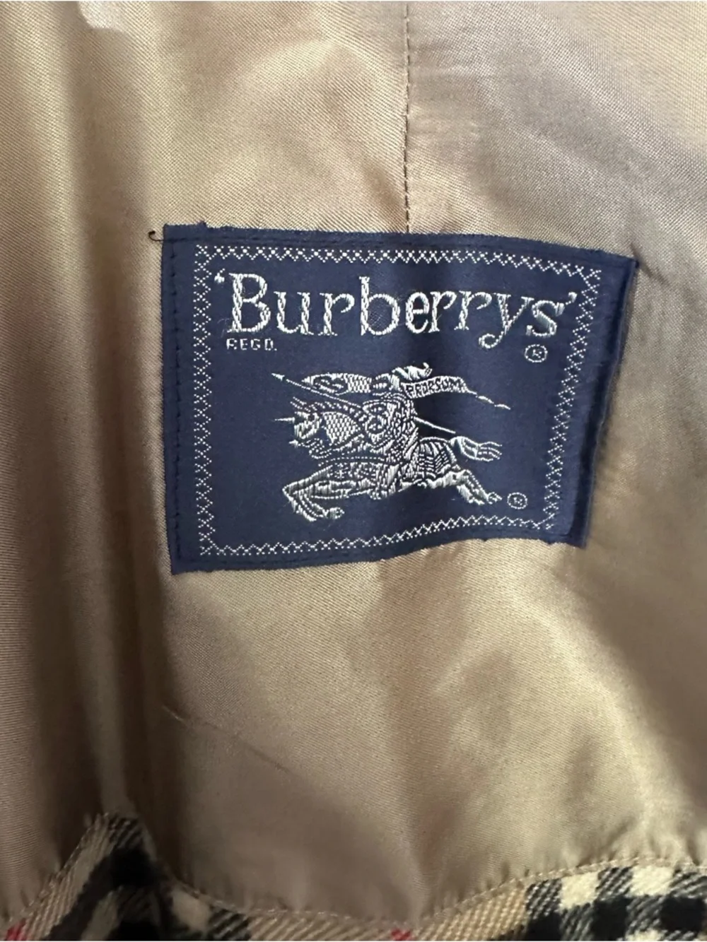 Vintage Burberrys Trench Coat Size 4 XLong Wool Liner Beige Classic Nova Check - Picture 13 of 16